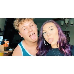 Meet your Posher, Brianna